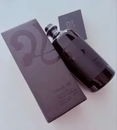 【初回生産限定品】パク・ソジュン　26 ウィスキー　新品未開封　シリアルナンバー 先行販売品】パクソジュン ウイスキー 26 シリアルナンバー