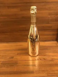 YOSHIKIシャンパン ポメリー
