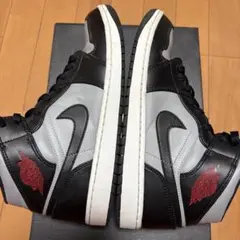 Nike Air Jordan 1 Mid Shadow ナイキエアジョーダン1