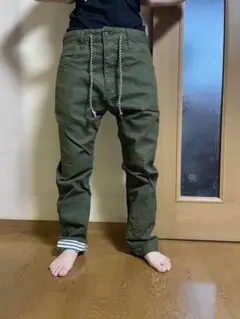 緑　サルエルパンツ
