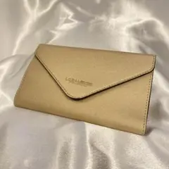 Item thumbnail for item f2035147-2e2e-4b1d-8e97-b28c8070be24