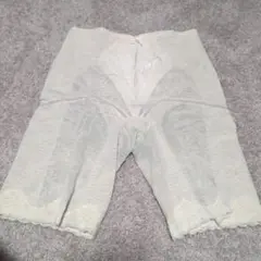 シャンデール　76　ガードル