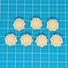 58. 送料込み デコパーツ 7個 花 白