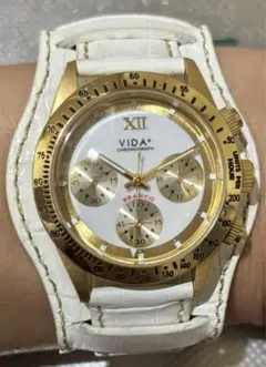 未使用品　VIDA ヴィーダ　プラス　メンズ　レディース　腕時計　ホワイト