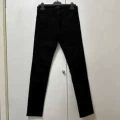 ユニクロ　ブラック スキニージーンズ