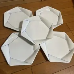 未使用品 六角形の白い皿 5枚セット