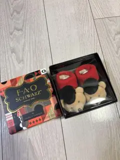 〈新品未使用〉FAOSchwarz ベビー　靴下　くま柄