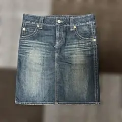 LEVI’Sデニムタイトスカート ダークブルー