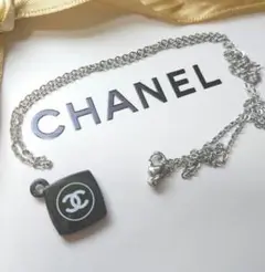 【正規 未使用】CHANEL ココマーク 黒スクエアチャーム/ネックレスチェーン
