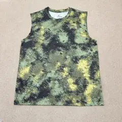 NIKE タンクトップ　迷彩柄
