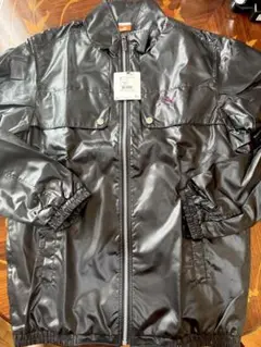 新品タグ付き　PUMA ジャケット