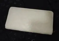 カメリア　長財布　白　縁起物