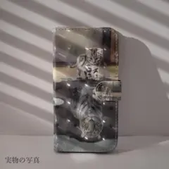 虎と子猫の手帳型ケース