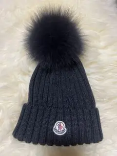 モンクレール ニット帽 グレー ポンポン