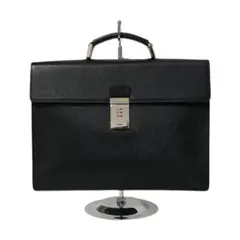 超美品 サフィアーノレザー PRADA ビジネスバッグ A4収納可