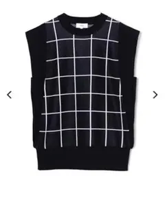 HYKE JACQUARD SLEEVELESS SWEATER