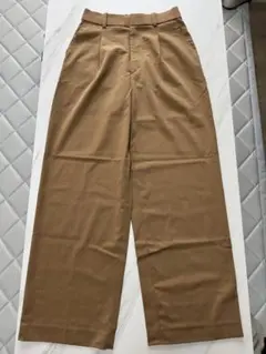 ユニクロ　タックワイドパンツ　ベージュ S