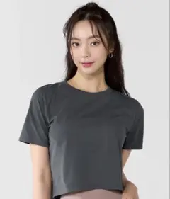 美品！ゼクシィミックス　グレー ピンク　クロップドTシャツ　2枚セット