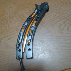 練習用バタフライナイフ