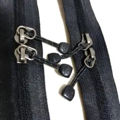 ノースフェイスジッパー紐タグ　4個　黒 ダブルジッパー 30cm 2本セット