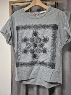 H.A.K. 刺繍カットソー