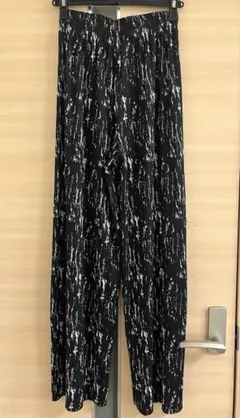 【スプレイプレミアム】ワイドパンツ