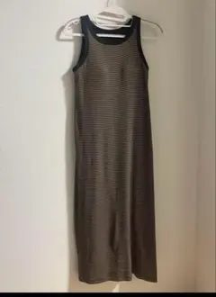 【美品】UNIQLO リブブラワンピース　ストライプ