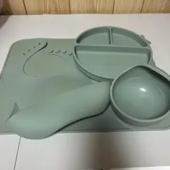 ベビーシリコン食器セット　ビフ　ランチマット　食器　グリーン