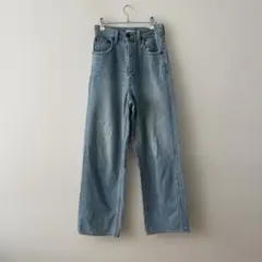 MOUSSY ライトブルーワイドレッグデニム
