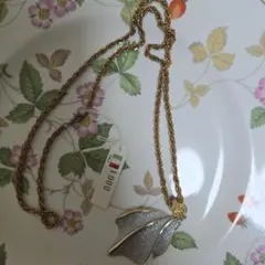 Item thumbnail for item ee4320ef-25d9-44ad-a759-5560de2953d2