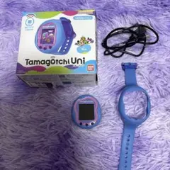 Tamagotchi Uni たまごっちユニ 青色 バンド、充電ケーブル付き