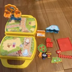 Item thumbnail for item 1964b437-660b-440b-ba6c-6e70dc9454e8