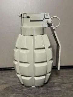 brunt グレネ一ド調味料入れ　タンカラー bushdebrunt ブラント