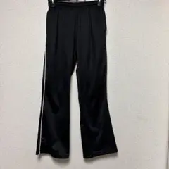ブラック　メンズ　サイドストライプ ジャージ　Mサイズ　シンプル　スポーツ