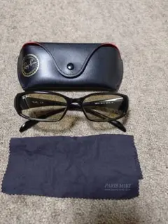 Ray-BanのRB2142 Ray-Ban(レイバン) / サングラス/ウェリントン/メンズ/RB2142