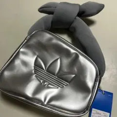 新品⭐️アディダス　ミニ エアライナー バッグ シルバー