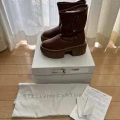 Item thumbnail for item a42ae9de-8885-4d6f-b2a6-caa8530c80a1