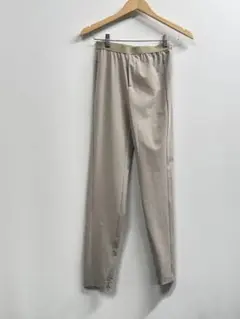メイソングレイ　未使用品にちかい　スパッツ　パンツ　ベージュ　サイズS