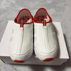 Item thumbnail for item 477a09a7-106b-40ae-be6f-318644324a7d