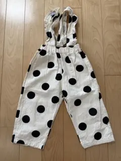 水玉模様のキッズオーバーオール