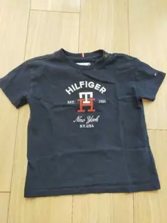 トミーヒルフィガー　Tシャツ　90センチ