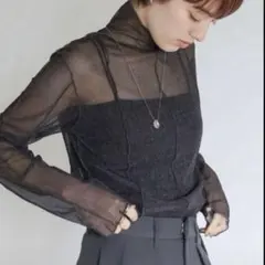 セレクトモカ　ハイネックシアーリンキングメロートップス