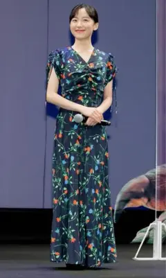 カメオコレクティブ ワンピース 紺 S 芦田愛菜着用 ネイビー