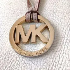 Michael Kors MKロゴチャーム