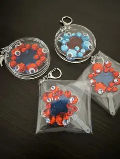 ミャクミャク　アクリルチャーム 4個セット