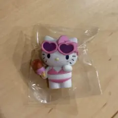 サンリオ みんなでプールフィギュア キティ ガチャガチャ