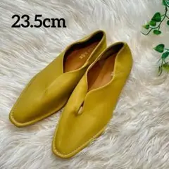 Item thumbnail for item 59180cba-b93c-45b5-9d6b-8ef35d106105