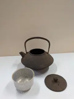 新品、未使用、栞、南部鉄器検査合格証付　南部雅泉造　桜皮寸胴　ひまわり様　売約済 2025年最新】南部 雅泉の人気アイテム - メルカリ