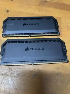 ★虹色に光る★CORSAIR DDR4 メモリ 2枚セット 8GB×2