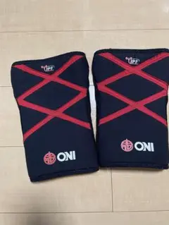 ONI IPF ネオプレンサポーター 黒/赤